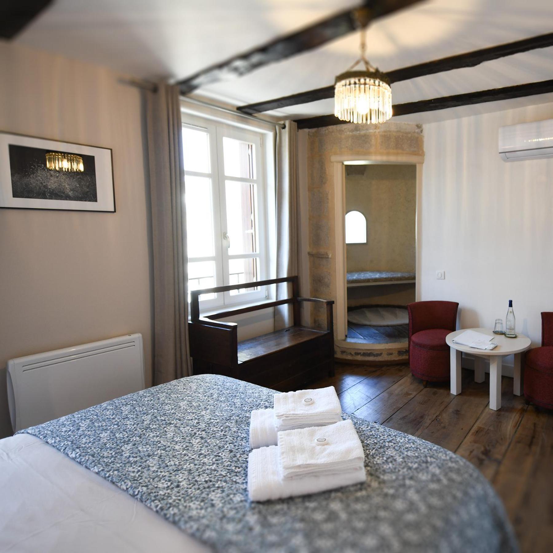 Pat A Touille Bed & Breakfast Treignac Exterior photo